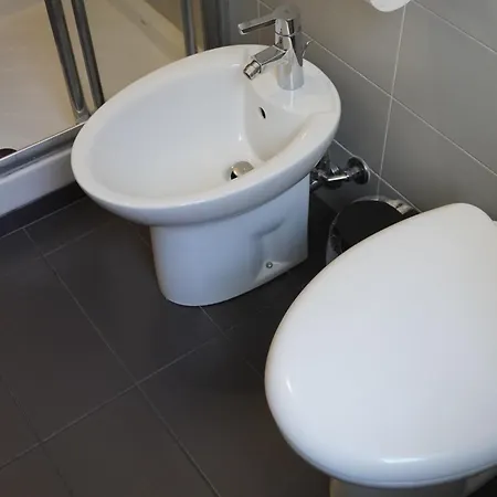 Tavazzano 10 - At Your Place Appartement *